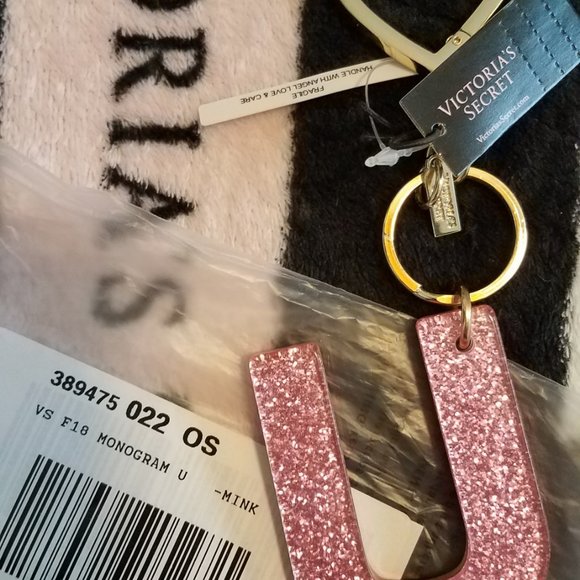 VICTORIA'S SECRET Sparkle Pink/Gold Bag Charm Initial Letter U - Picture 3 of 7